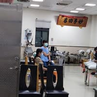 黃彥文骨科診所